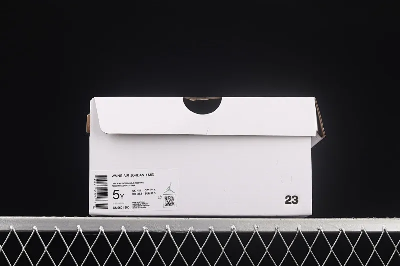All categories Air Jordan Jordan series basketball shoes Air Jordan 1 Mid Air Jordan 1 Mid "Anti-Gravity Machines" AJ1 Joe 1 Yuanyang Jelly China basketball shoes DM9601-200